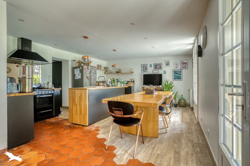 Vente Maison COURS DE PILE - 6 pièces -161 m² - (24520)