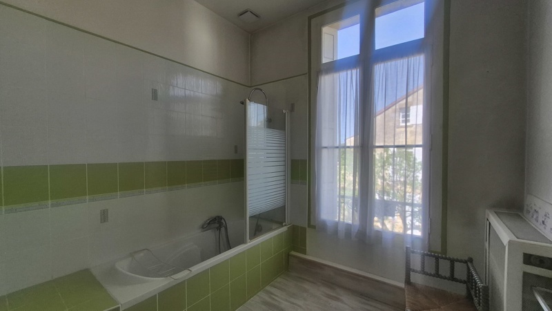 Vente Maison BERGERAC - 12 pièces -270 m² - (24100)