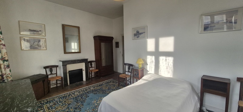 Vente Maison BERGERAC - 12 pièces -270 m² - (24100)