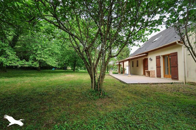 Vente Maison ST SAUVEUR - 5 pièces -118 m² - (24520)