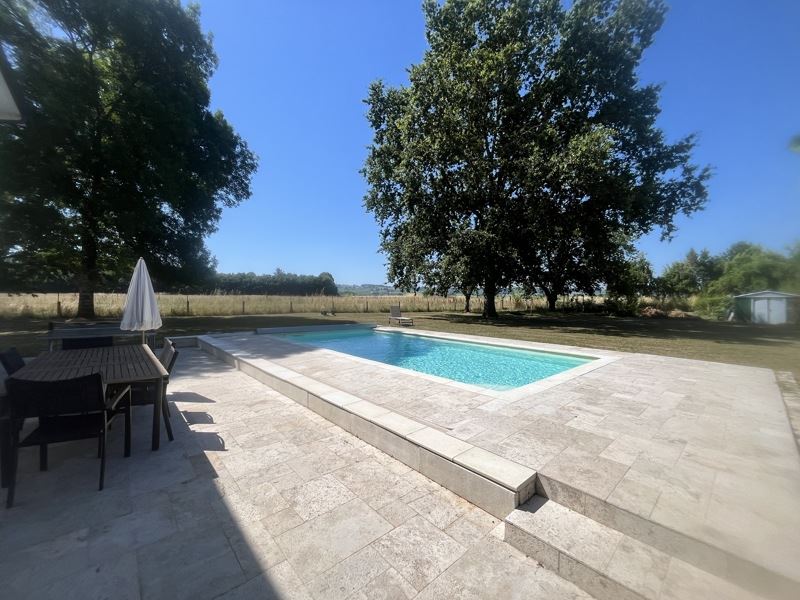 Vente Maison BERGERAC - 6 pièces -152 m² - (24100)