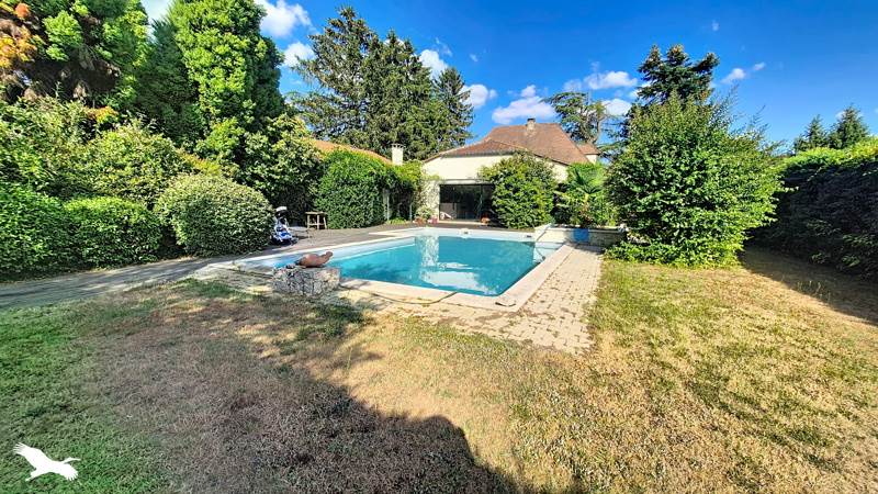 Vente Maison ST LAURENT DES VIGNES - 6 pièces -198 m² - (24100)
