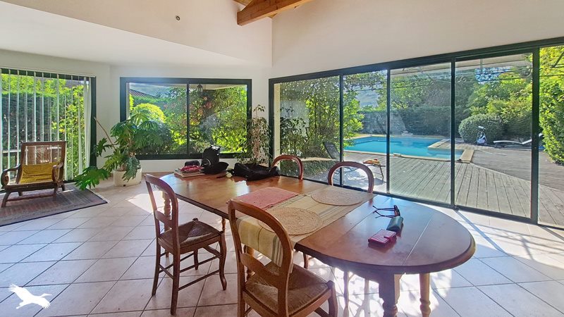 Vente Maison ST LAURENT DES VIGNES - 6 pièces -198 m² - (24100)