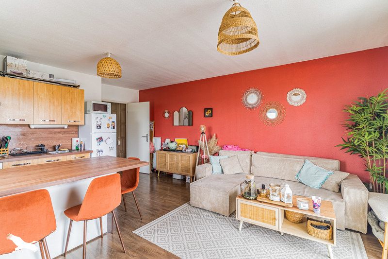 Vente Appartement EYSINES - 2 pièces -48 m² - (33320)