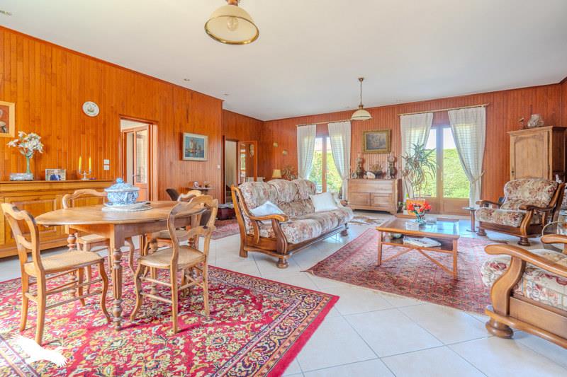 Vente Maison EYSINES - 9 pièces -219 m² - (33320)