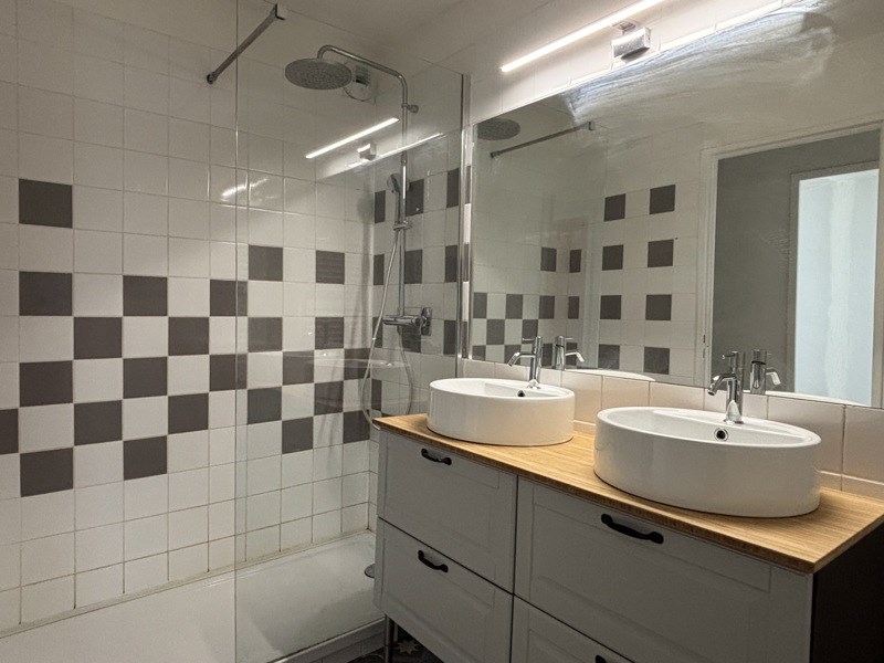 Vente Appartement EYSINES - 5 pièces -95,6 m² - (33320)