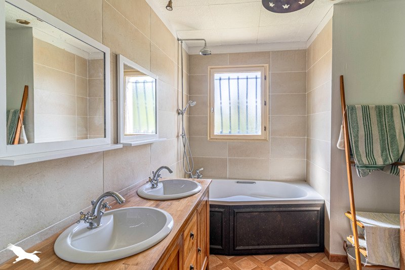 Vente Maison Eysines - 5 pièces -110 m² - (33320)