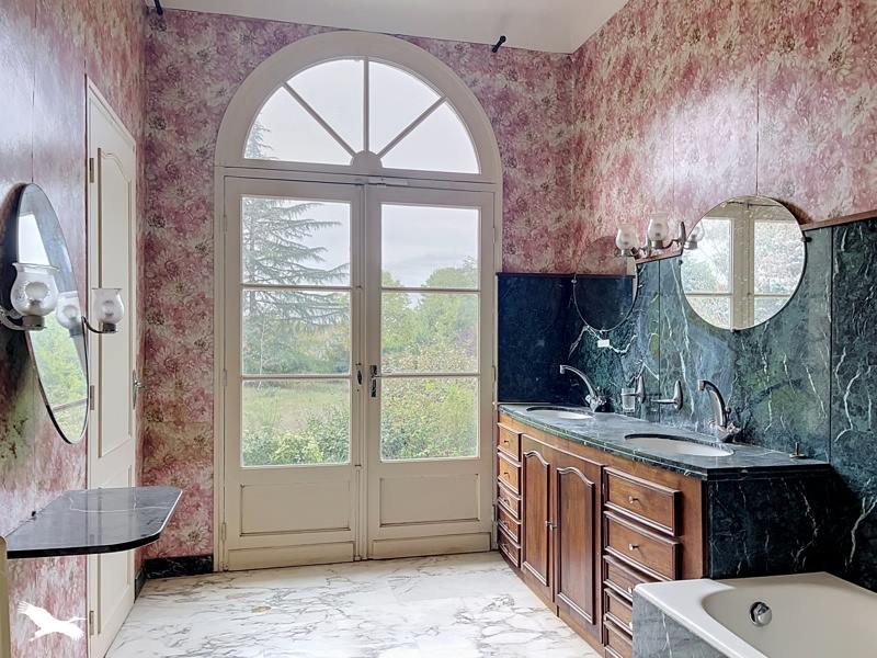 Vente Maison Eysines - 7 pièces -220 m² - (33320)