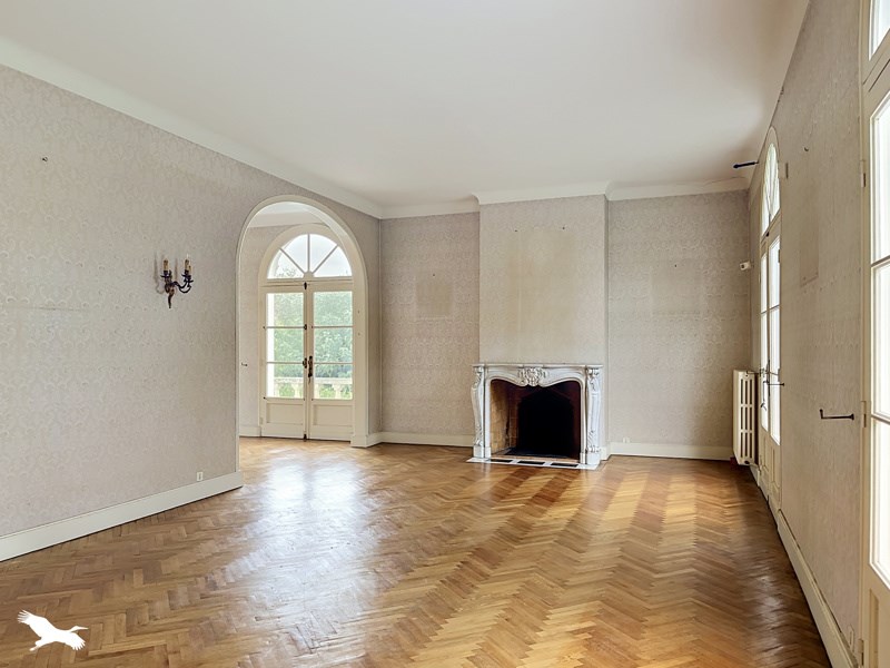 Vente Maison Eysines - 7 pièces -220 m² - (33320)