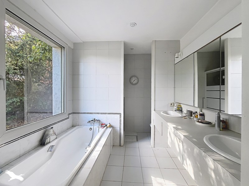 Vente Maison Eysines - 8 pièces -250 m² - (33320)