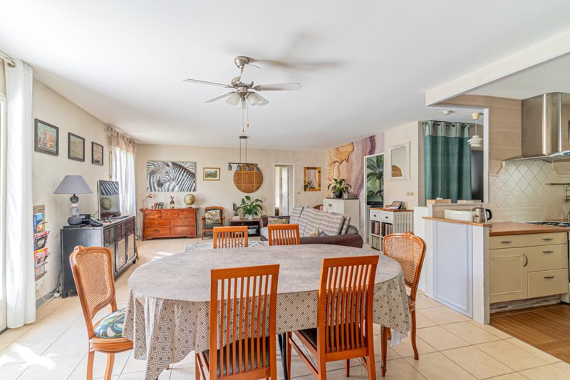 Vente Maison Eysines - 5 pièces -110 m² - (33320)
