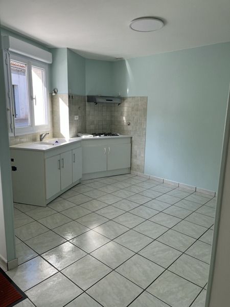 Vente Maison L ISLE D ESPAGNAC - 5 pièces -112 m² - (16340)