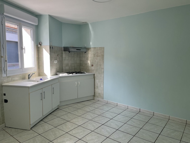 Vente Maison L ISLE D ESPAGNAC - 5 pièces -112 m² - (16340)