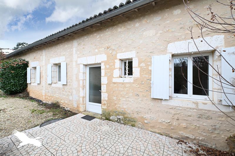 Vente Maison TOUVRE - 3 pièces -83 m² - (16600)