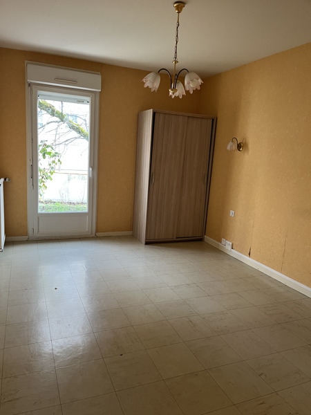 Vente Maison RUELLE SUR TOUVRE - 3 pièces -76 m² - (16600)