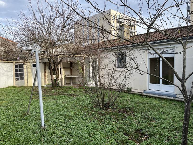 Vente Maison RUELLE SUR TOUVRE - 3 pièces -76 m² - (16600)