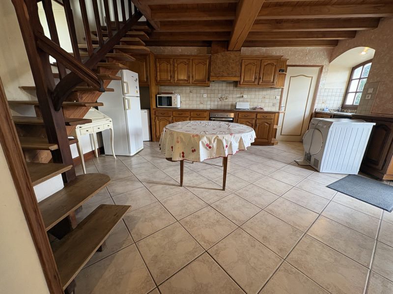 Vente Maison RUELLE SUR TOUVRE - 4 pièces -144 m² - (16600)