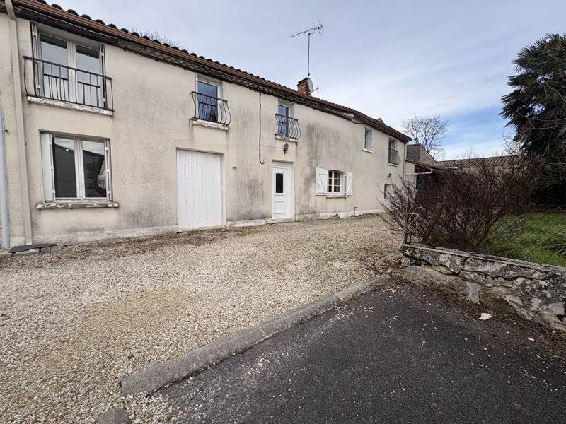 Maison Ruelle-sur-Touvre