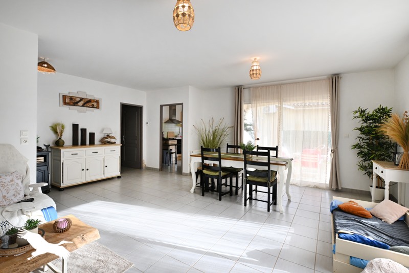 Vente Maison L ISLE D ESPAGNAC - 4 pièces -88 m² - (16340)