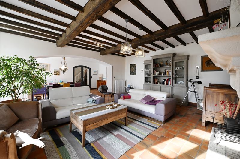 Vente Maison MORNAC - 7 pièces -209 m² - (16600)