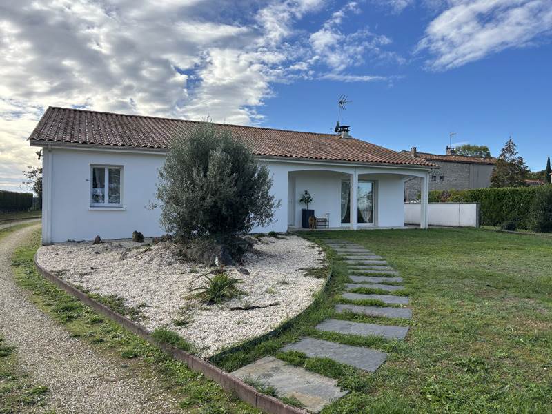 Vente Maison Mornac - 5 pièces -143 m² - (16600)