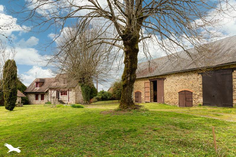 Vente Maison LUBERSAC - 4 pièces -108 m² - (19210)