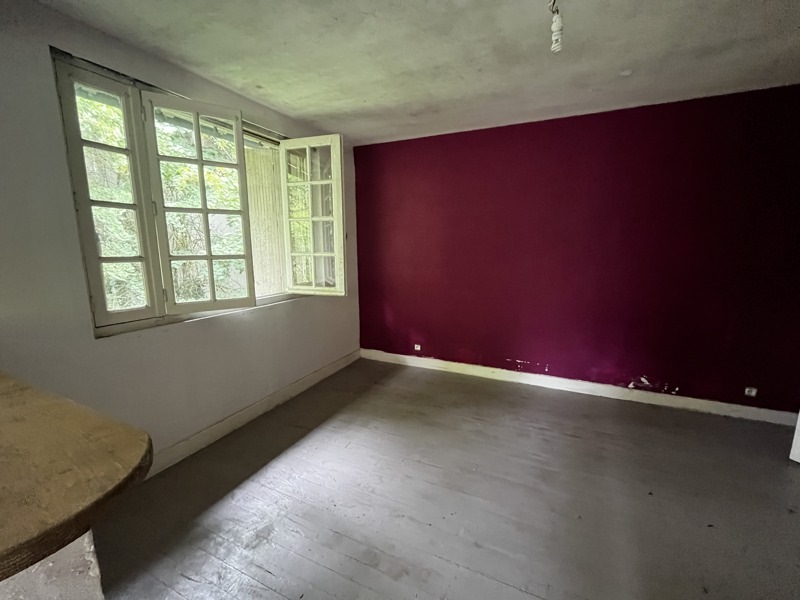 Vente Maison LUBERSAC - 11 pièces -225 m² - (19210)