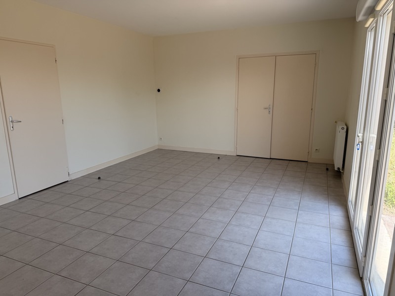 Vente Maison ST VIVIEN - 4 pièces -90 m² - (17220)