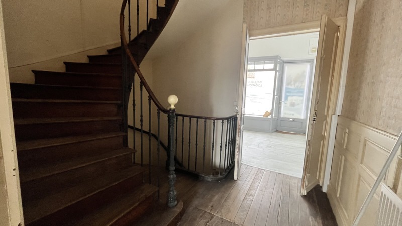 Vente Immeuble MOLIERES - -  216 m² - (82220)