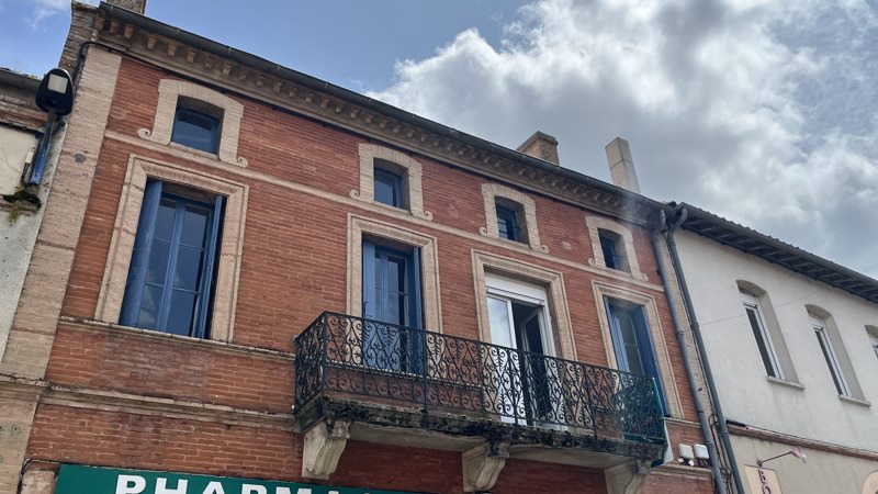 Vente Immeuble MOLIERES - -  216 m² - (82220)