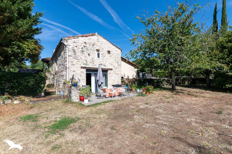 Vente Maison ST ANTONIN NOBLE VAL - 10 pièces -260 m² - (82140)