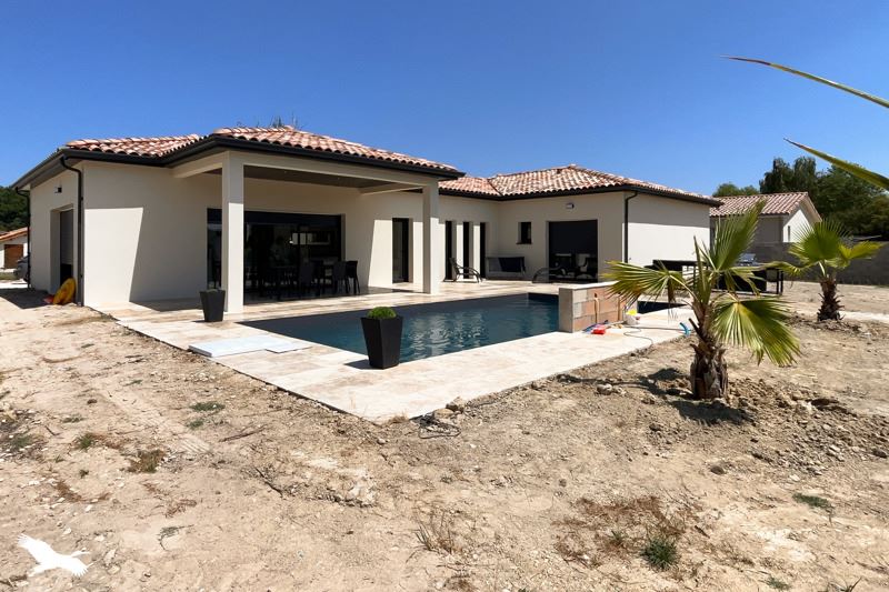 Maison 5 pièces 146 m² · à Saint-Étienne-de-Tulmont · 146 m² · 453 000 €