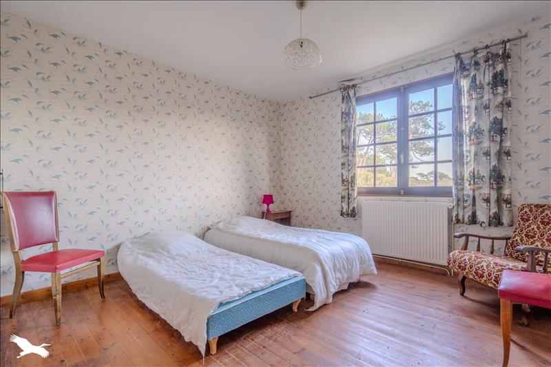 Vente Maison SOULAC SUR MER - 5 pièces -144 m² - (33780)