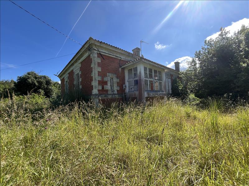 Vente Maison SOULAC SUR MER - 5 pièces -200 m² - (33780)