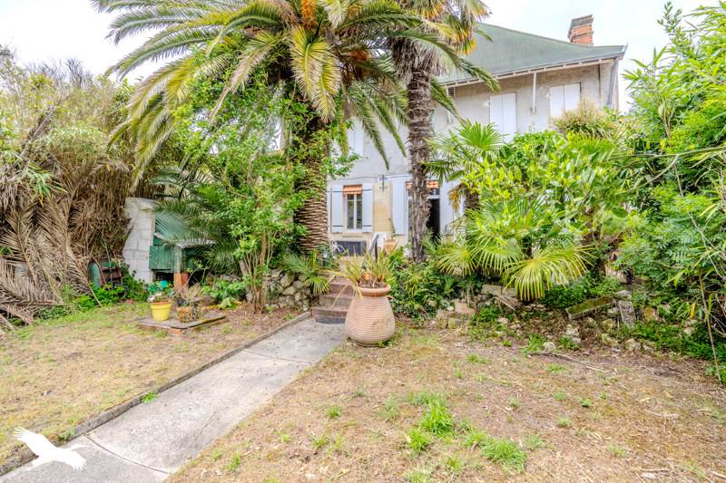 Vente Maison LE VERDON SUR MER - 7 pièces -283 m² - (33123)