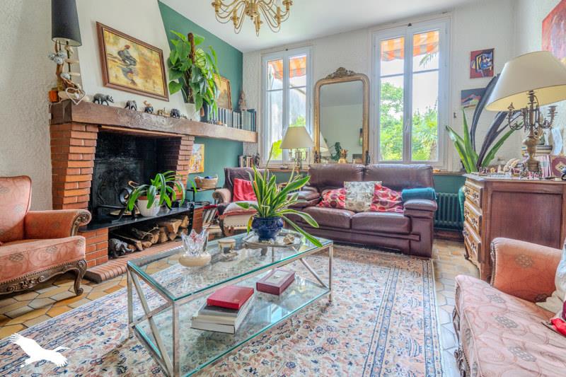 Vente Maison LE VERDON SUR MER - 7 pièces -283 m² - (33123)