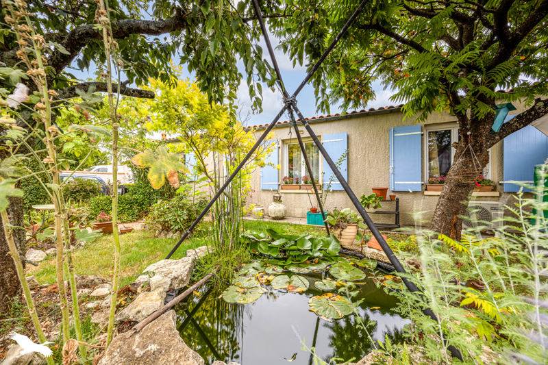 Vente Maison MONTROY - 4 pièces -90 m² - (17220)