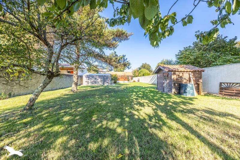 Vente Maison MONTROY - 5 pièces -102 m² - (17220)