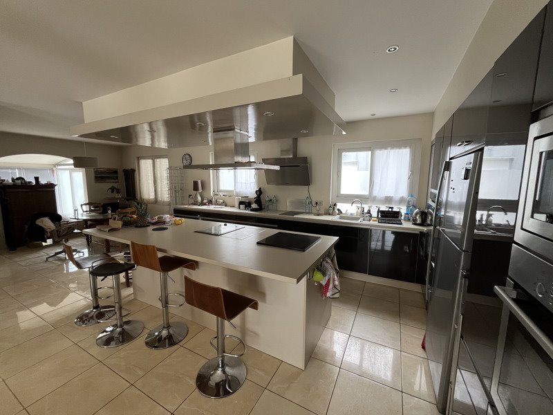 Vente Maison AYTRE - 7 pièces -170 m² - (17440)