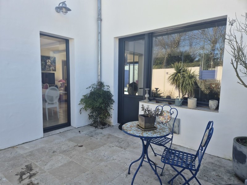 Vente Maison CLAVETTE - 5 pièces -141 m² - (17220)