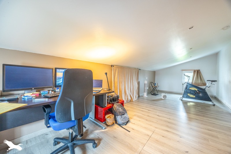 Vente Maison MONTROY - 6 pièces -145 m² - (17220)