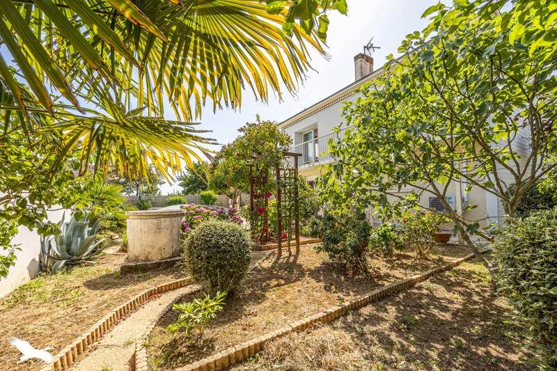 Vente Maison AYTRE - 3 pièces -117,8 m² - (17440)