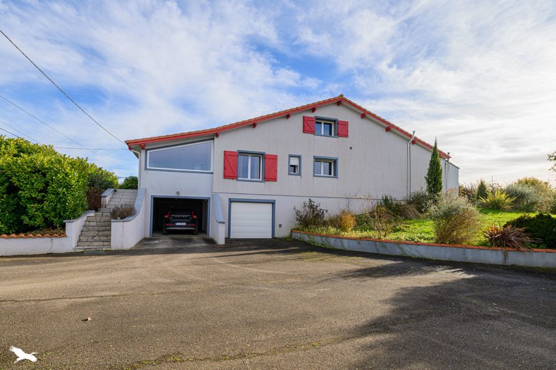 Vente Maison MAYLIS - 5 pièces -150 m² - (40250)