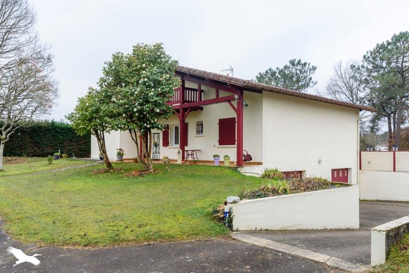 Vente Maison DOAZIT - 6 pièces -171 m² - (40700)