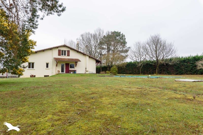 Vente Maison DOAZIT - 6 pièces -171 m² - (40700)
