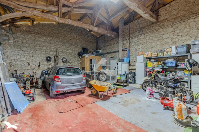 Vente Maison ST MARTIN DE LAYE - 5 pièces -145 m² - (33910)