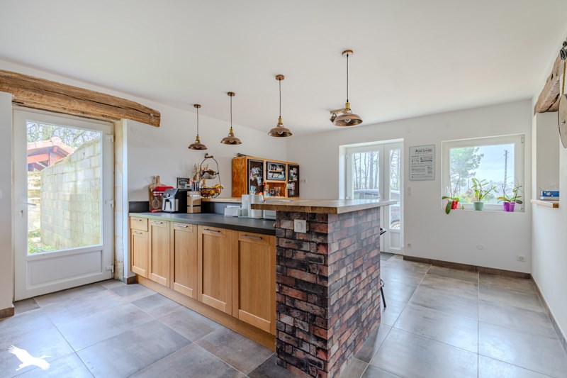 Vente Maison ST MARTIN DE LAYE - 5 pièces -145 m² - (33910)