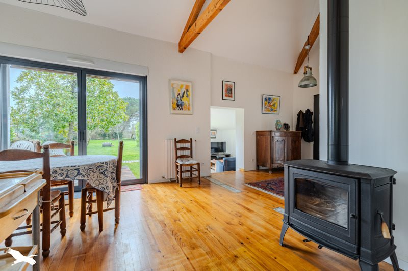 Vente Maison COUTRAS - 5 pièces -110 m² - (33230)