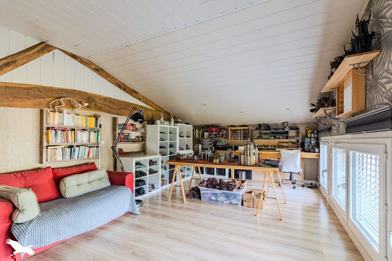 Vente Maison ABZAC - 5 pièces -214 m² - (33230)