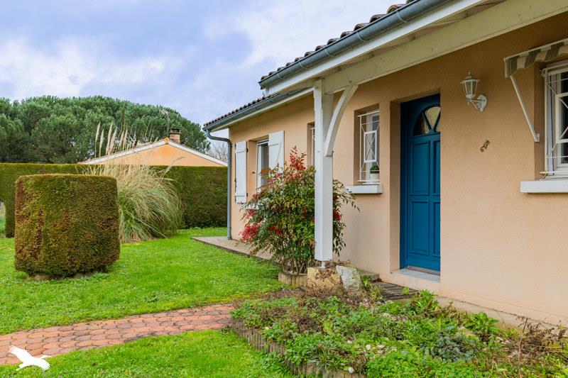 Vente Maison ABZAC - 4 pièces -93 m² - (33230)